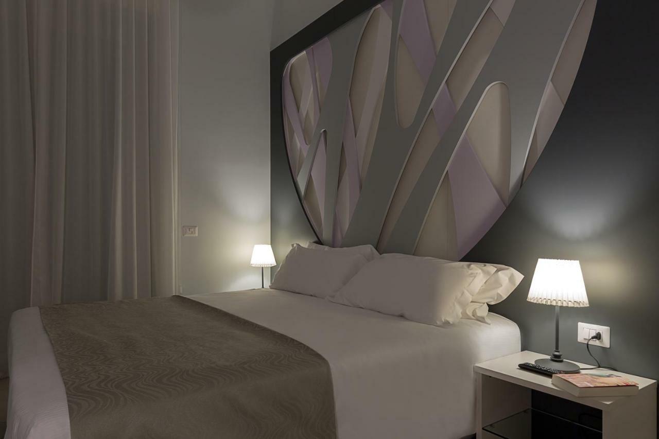 Dioniso'S Luxury Apartments Municipio Naples Extérieur photo