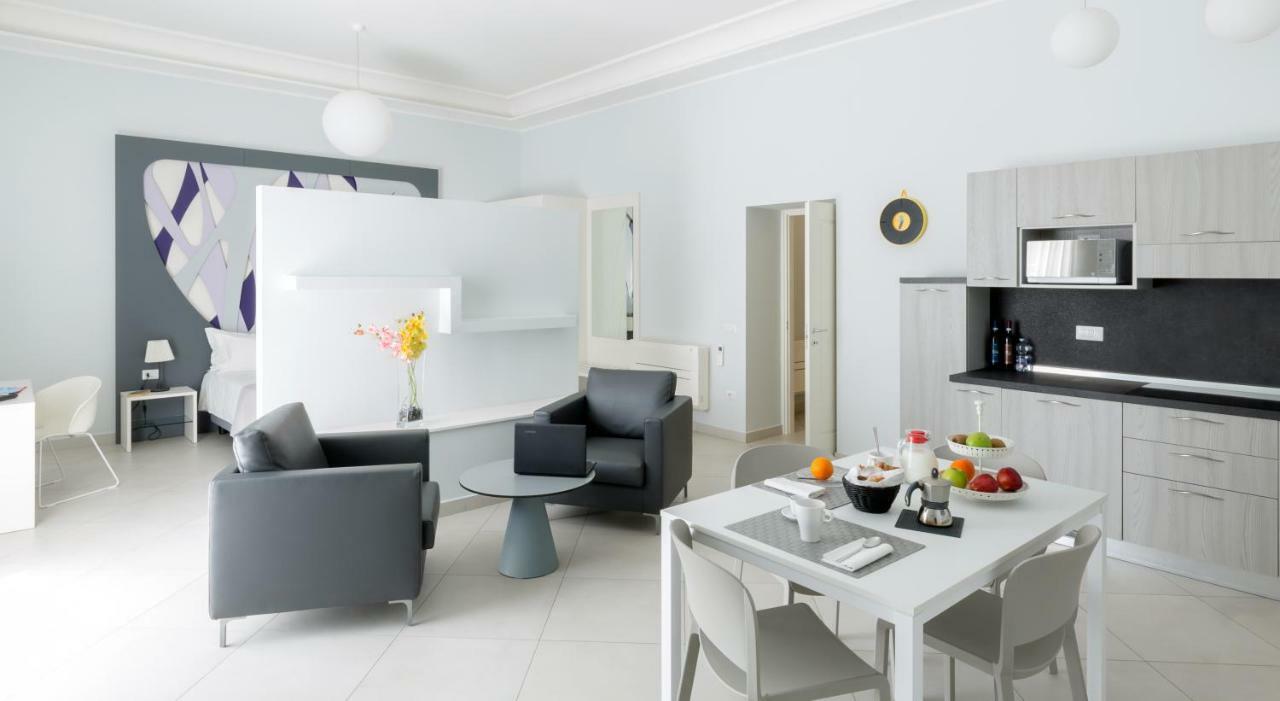 Dioniso'S Luxury Apartments Municipio Naples Extérieur photo